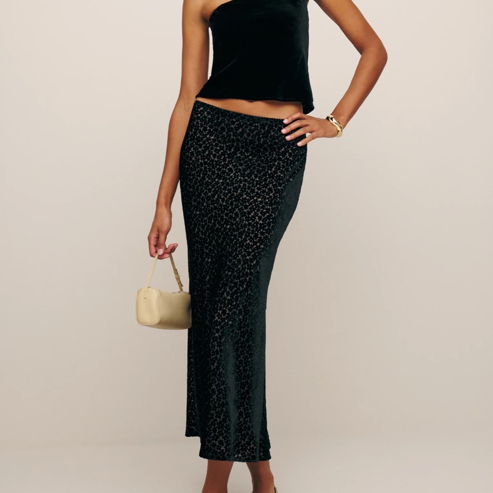 NWT Reformation Layla Velvet Skirt